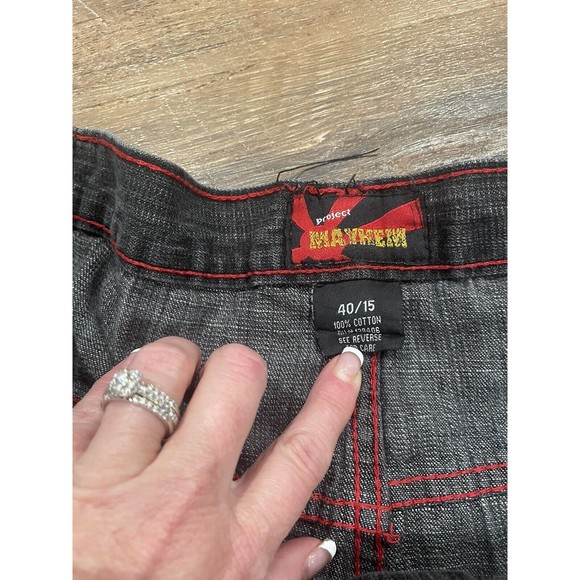 Project‎ Mayhem Denim Shorts Size 40/15 - Black Wash Red Stitching  Y2K - Picture 3 of 6